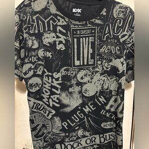🖤Pre-loved AC/DC Medium Shirt